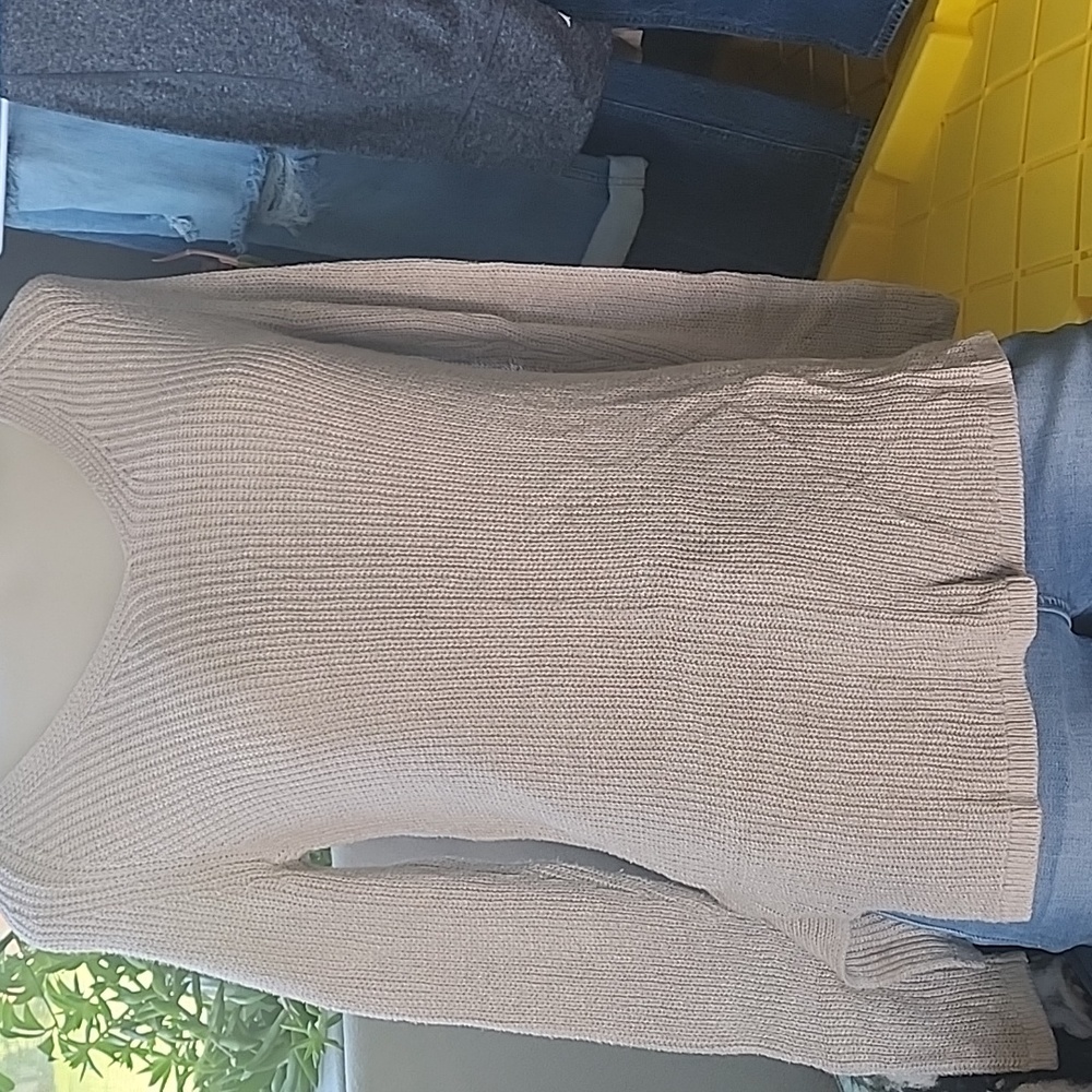 Old Navy V-Neck Sweater
